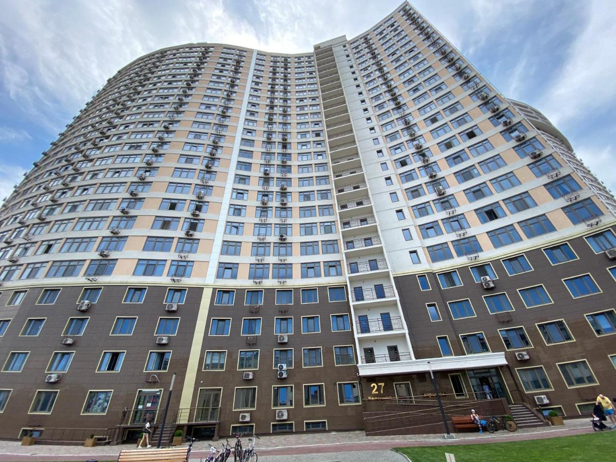 Razor Apartment Studio Self Check-In Odesa Exterior foto